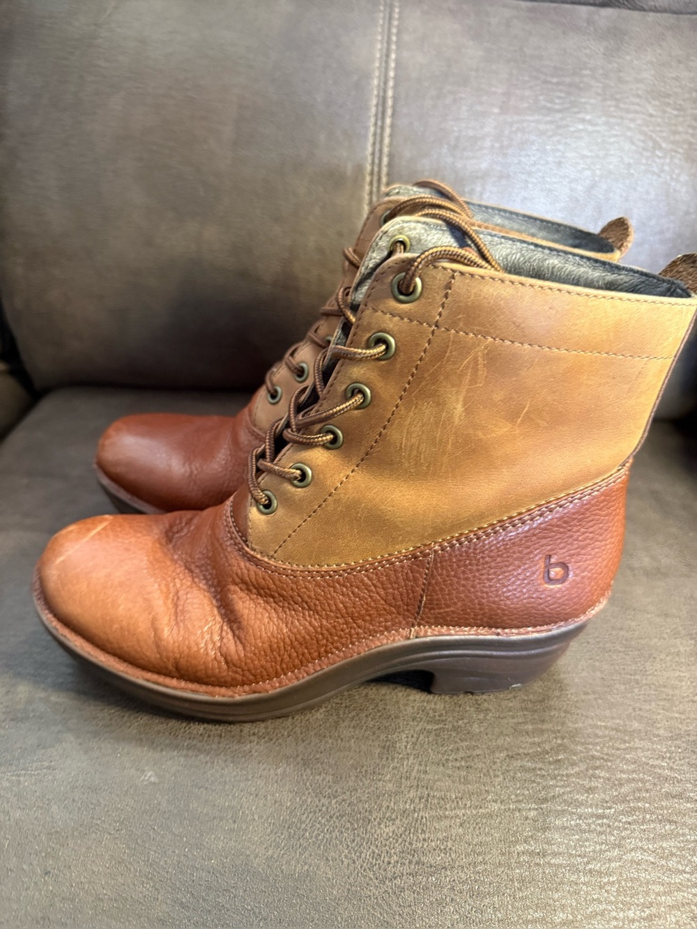 Bionica Womens Roker  Size 8 Lightweight Flexible Design #4571700